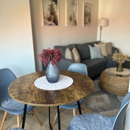 Gemuetliches Altstadtapartment Mit Balkon Und Smart Tv エアフルト エクステリア 写真