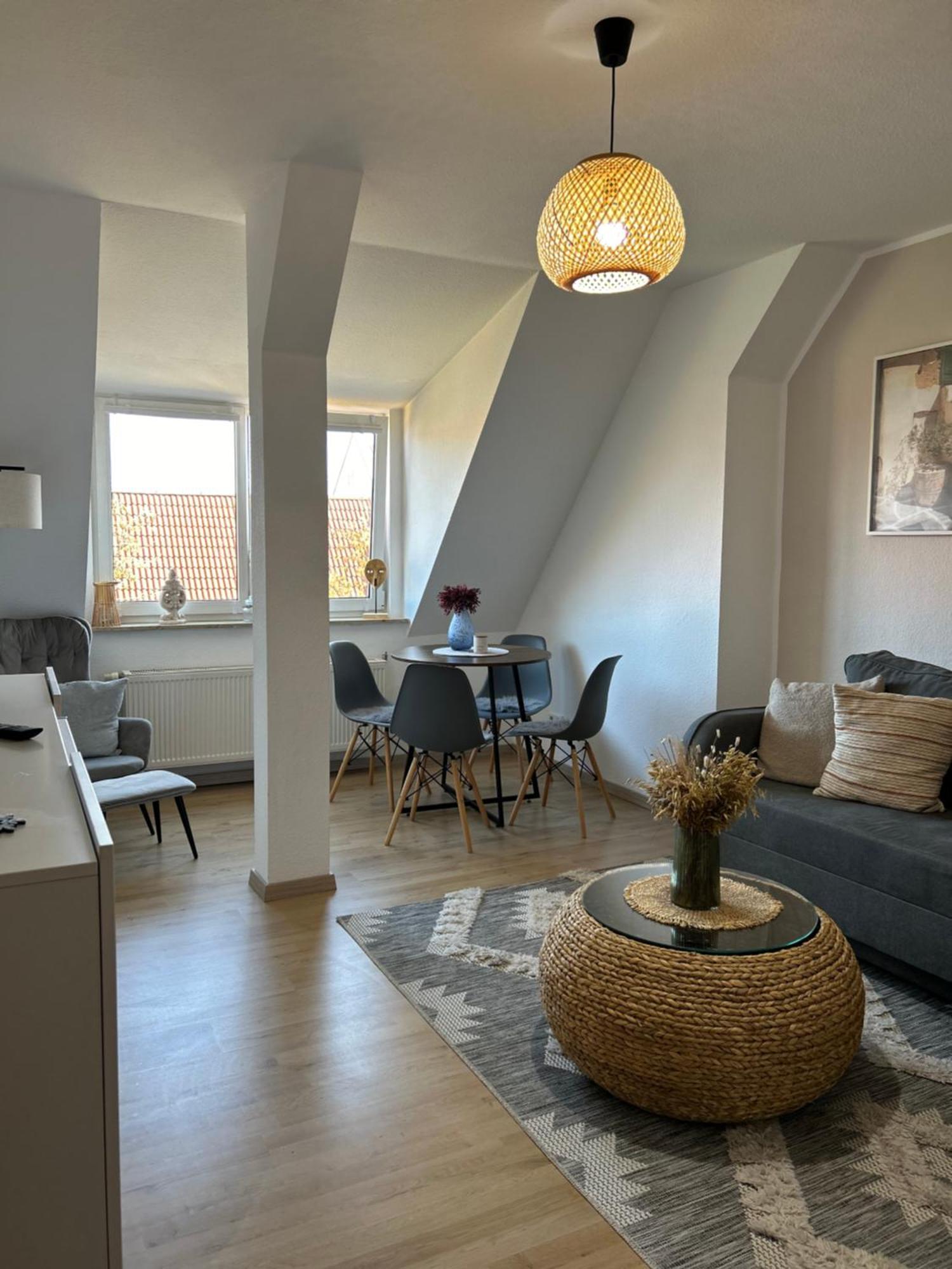 Gemuetliches Altstadtapartment Mit Balkon Und Smart Tv エアフルト エクステリア 写真