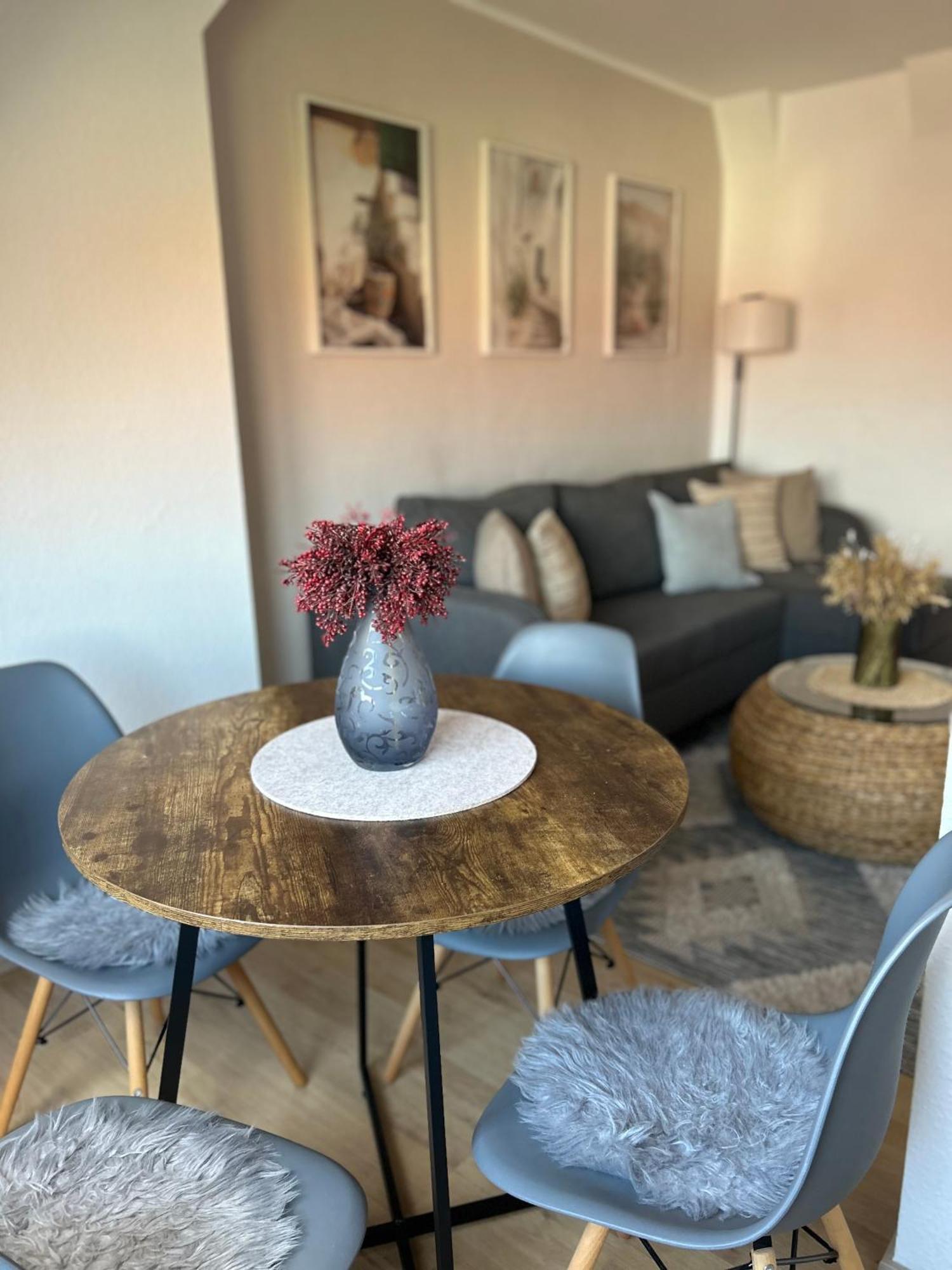 Gemuetliches Altstadtapartment Mit Balkon Und Smart Tv エアフルト エクステリア 写真